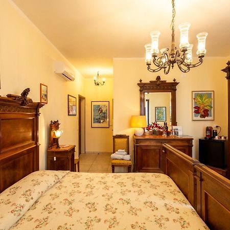 فيلا Borgo Santuletta Santa Giuletta المظهر الخارجي الصورة