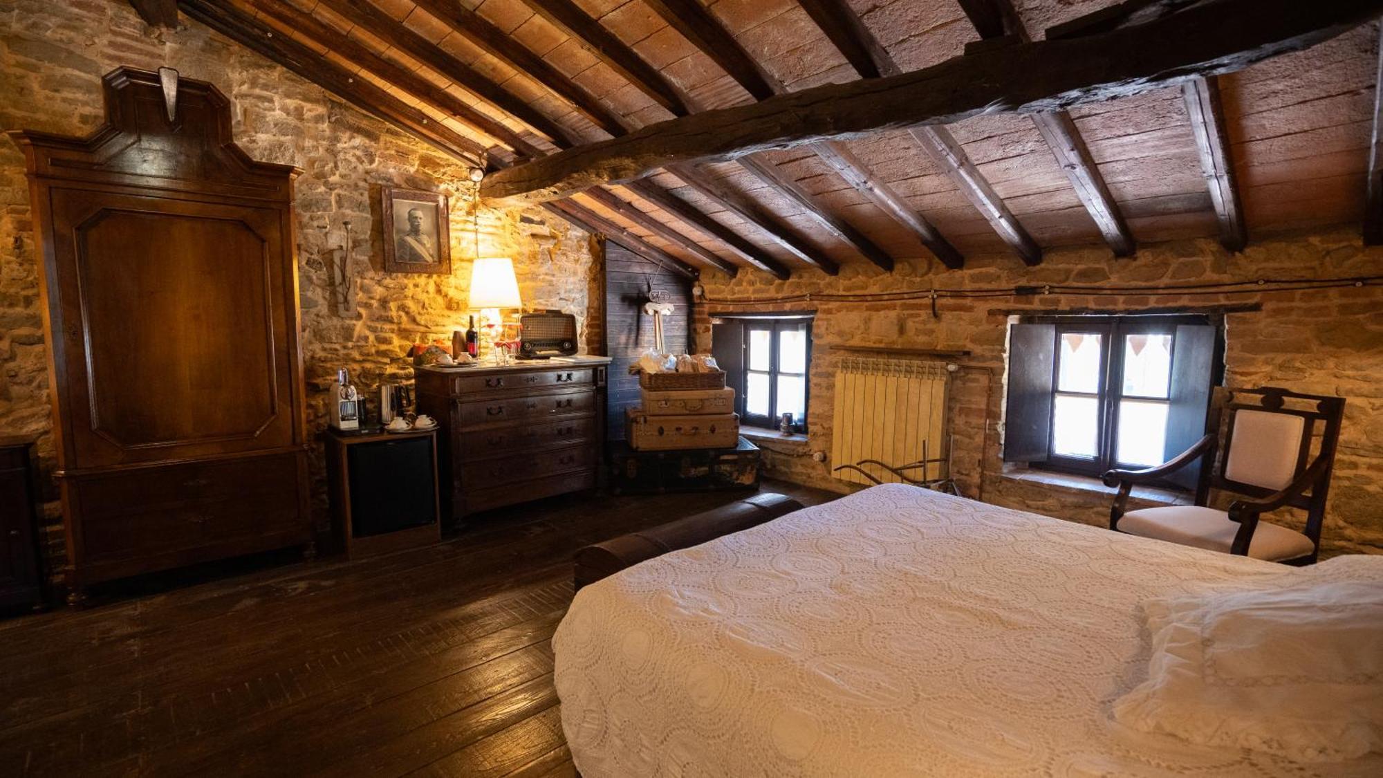 فيلا Borgo Santuletta Santa Giuletta المظهر الخارجي الصورة
